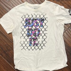 Nike Graphic Tee with Chain Link Design Sz XL